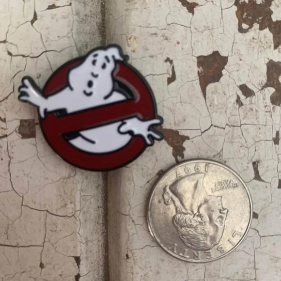 Brand New Ghostbusters inspired enamel pin - Picture 2 of 3